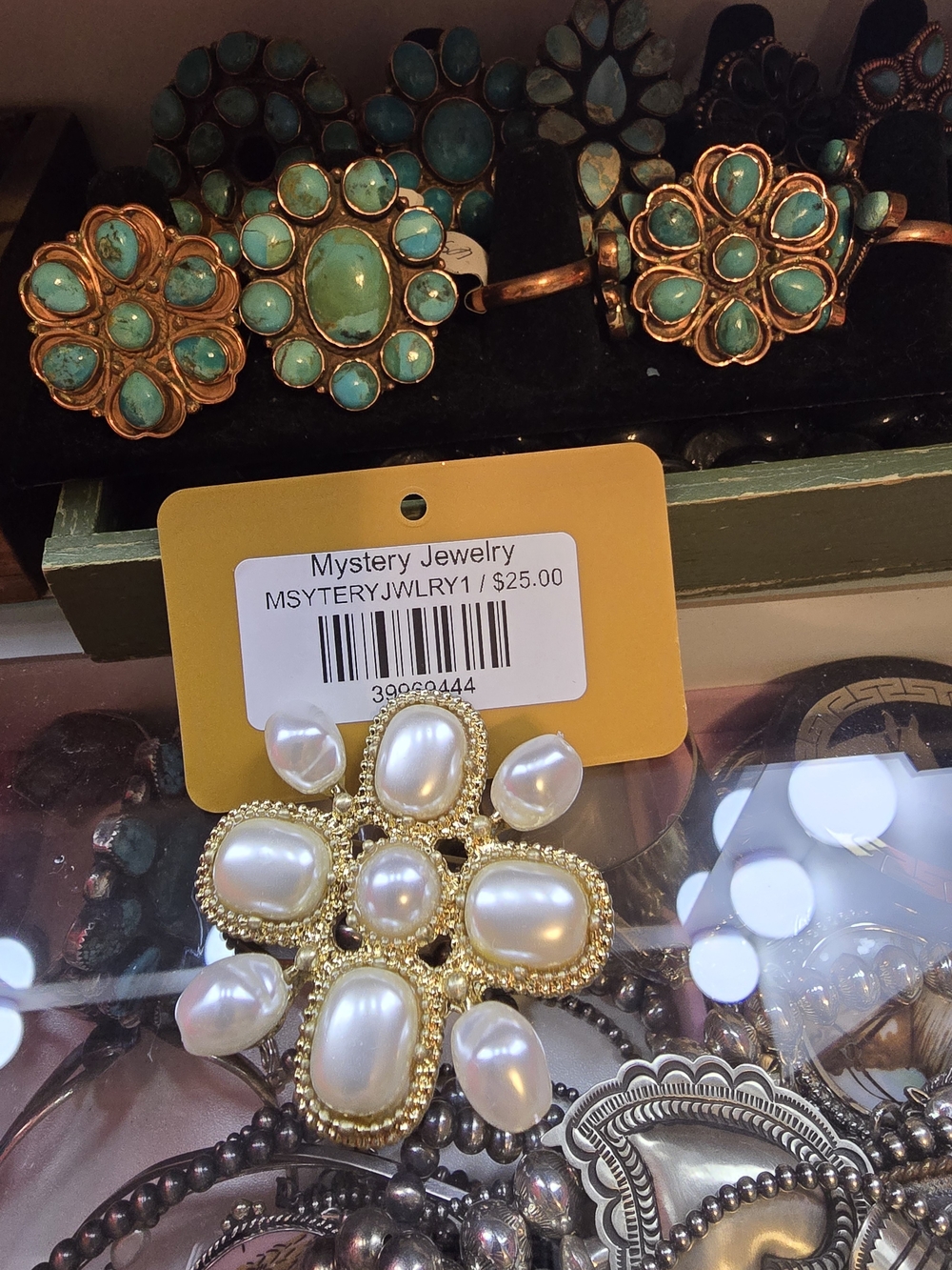 Pearl Cluster Gold-Tone Floral Brooch by Mystery Jewelry